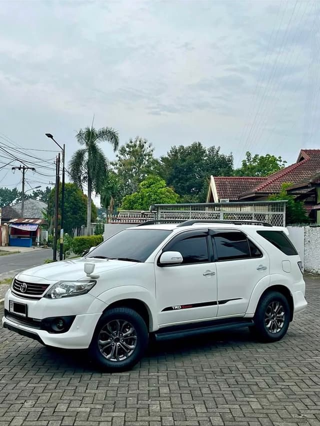 2014 Toyota Fortuner